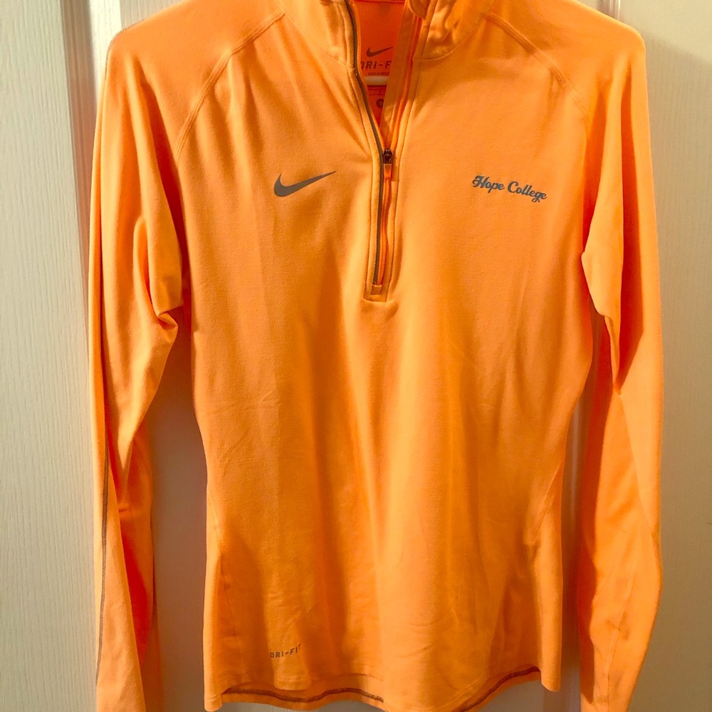 Nike 1/4 zip pullover